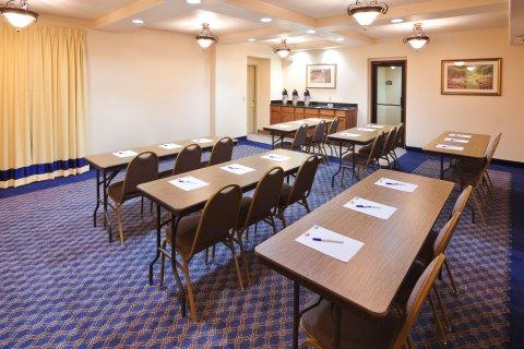 Gasthof Quality Tulsa-downtown West 3*