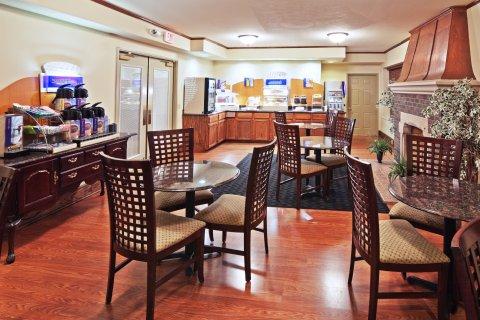 Gasthof Quality Tulsa-downtown West 3*